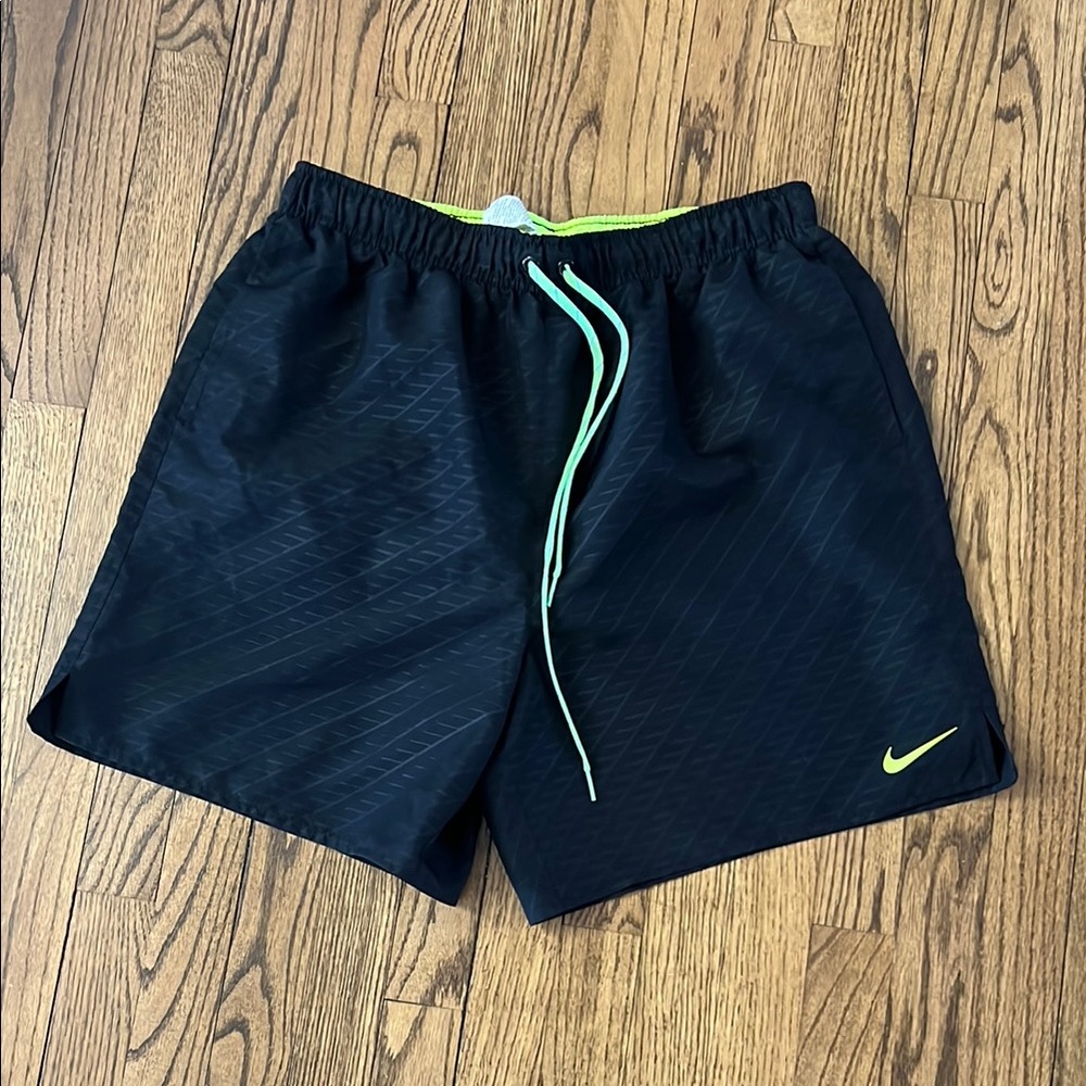 Nike Men's Black Swim Trunks 7” inseam XL
